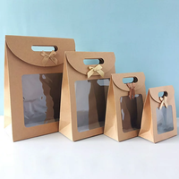Sacs en papier cadeau kraft personnalisés fenêtre transparente transparente avec ruban noeud papillon poignée découpée pour les petites entreprises cookie
