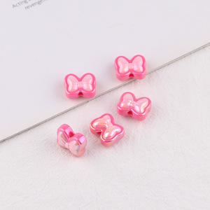 Perles acryliques 3D en forme de nœud de dessin animé pour la fabrication de bracelets, accessoires de bijoux en résine plastique en forme de papillon - Product Image 2