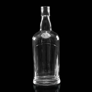 Venta caliente <span class=keywords><strong>barato</strong></span> 70cl <span class=keywords><strong>bourbon</strong></span> whisky botella de vidrio bar top - Product Image 1