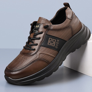 รองเท้าลำลองหนังผู้ชาย พื้นยางแบบแบน นุ่มสบาย เหมาะสำหรับใส่พักผ่อน ผลิตที่เมืองเหวินโจว - Product Image 1