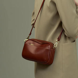 Top Grain Cowhide Gender Neutral Genuine Leather Bags Retro Women'S Bags Computer Bags <b>Backpacks</b> - Product Image 6