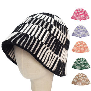 Chapeau en tricot à carreaux roses pour femmes, automne/hiver, grande taille, chapeau de pêcheur rond - Product Image 1