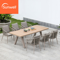 Ensemble de salle à manger de meubles d'extérieur élégant en aluminium avec revêtement en poudre, table en métal et chaises en corde tressée pour hôtel, restaurant, complexe hôtelier