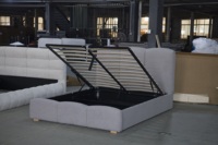 Lit plateforme rembourré moderne Willsoon avec cadre de rangement souple et système de levage hydraulique, doté d'un espace de rangement sous le lit