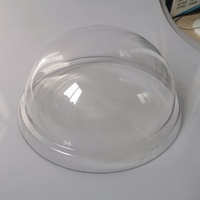 Toit dôme transparent de lucarne de qualité optique personnalisé pour l'application de moulage de protection contre la lumière du vent et du soleil en plein air