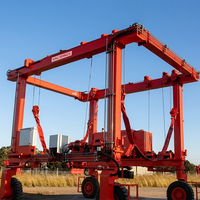 Grue portique de 100 tonnes pour le levage de yachts, grue portique à pneus en caoutchouc pour le levage de bateaux pour chantier naval