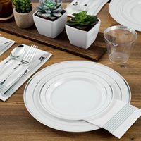 Ensemble de vaisselle en plastique assiette en plastique personnalisée utilisation fête de mariage ensemble de vaisselle en plastique de couleur personnalisée