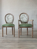 Chaises de salle à manger en bois de haute qualité avec un design animal moderne - Confortables et durables pour la maison et les restaurants