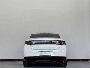 La Dongfeng <span class=keywords><strong>Peugeot</strong></span> 308 5 places est fabriquée en Chine avec une voiture à essence à transmission <span class=keywords><strong>automatique</strong></span> - Product Image 6