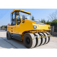 Compacteur routier le plus vendu CLG6526 avec pneus haute performance, rouleau compresseur routier CLG6526