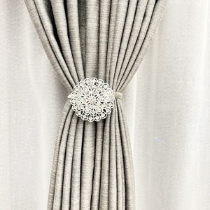 Attaches de rideaux magnétiques au design moderne, longueur et forme personnalisées, accessoires de <span class=keywords><strong>support</strong></span> de rideaux en métal écologiques <span class=keywords><strong>pour</strong></span> le salon - Product Image 6