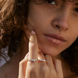 925 in argento sterling splendidamente rotto Baguette anello di diamanti - Product Image 2