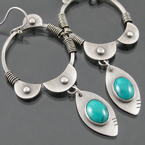 Orecchini Pendenti Vintage con Turchese Avvolto in Filo Metallico, Stile Etnico, Orecchini Statement per Donne - Product Image 4