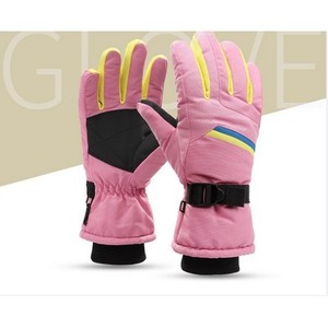 Nouvelles gants de ski pour enfants, design innovant, épais, chauds, coupe-vent, imperméables, avec technologie tactile - Product Image 3