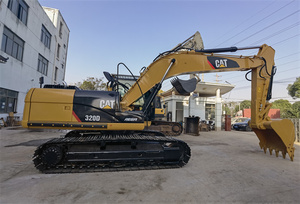 Excavatrice hydraulique sur chenilles Caterpillar CAT 320D d'occasion, moteur CAT d'origine, bon état de marche, homologuée CE - Product Image 4