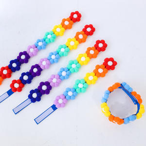 عبر الحدود لالأمازون كبير متوسط الحجم عصري وشاح الكلب الخشب لطيف الحيوانات الأليفة الفراء الكرة زهرة طوق الصلبة القط الكلب الزينة - Product Image 3