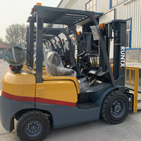 Chariot élévateur GPL avec pince rotative à 360 degrés / fourches rotatives à vendre