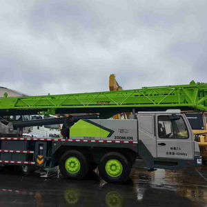 Grue sur camion Zoomlion ZTC550V d'occasion, 55 tonnes, ZTC500, ZTC350, ZTC251 à Shanghai - Product Image 3