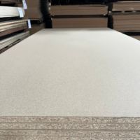 Panneau de bois OSB de première qualité 18 mm pour la fabrication de meubles de chambre et de salle de bain