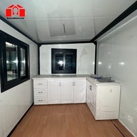 Maison conteneur extensible de luxe moderne à 2 étages 20ft/40ft en acier léger, étanche et résistante au vent, 3-5 chambres, cuisine, séjour