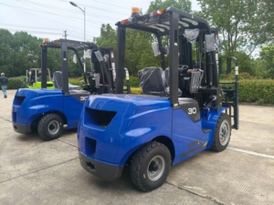 <span class=keywords><strong>Snsc</strong></span> 3 Ton Dieselmotor Heftruck 4256Mm Max Hefhoogte Hoge Stapelprestaties - Product Image 2