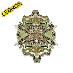 เข็มกลัดโลหะเคลือบแข็งที่กำหนดเองเข็มหมุดเคลือบพร้อมการออกแบบอนิเมะที่กำหนดเองสำหรับงานเลี้ยงงานแต่งงานของโรงเรียน - Product Image 2