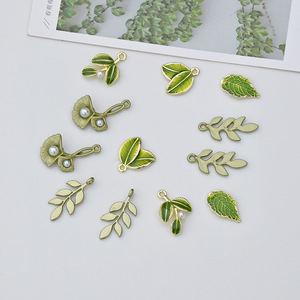 Pendentifs en alliage en forme de feuille, effet goutte d'huile, style artistique rétro, composants de bijoux, matériaux de bricolage - Product Image 3