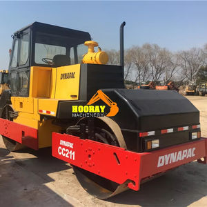 Rouleau compresseur vibrant Dynapac CC211 d'occasion à bas prix avec de faibles heures de travail et composant de moteur central - Product Image 1
