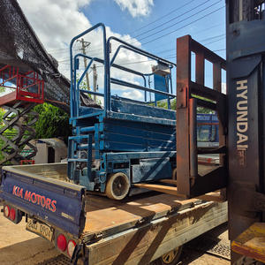 [UpRight] Plateforme de travail en hauteur mobile à ciseaux électriques d'occasion, hauteur de travail de 7,8 m, plateforme de travail en hauteur mobile, élévateur à homme mobile MX-19, moteur haute efficacité - Product Image 2