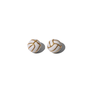 Pendientes de Moda con Diseño de Voleibol, Acero Inoxidable 316L, Baño de Oro PVD, Resistentes y Sostenibles - Product Image 2