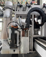 Machine de perçage CNC six axes LeiNeng avec moteur et système de contrôle domestique 3D – Perceuse à bois de haute qualité pour le traitement des panneaux (vente directe)