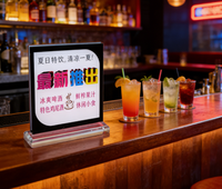 Doppelseitiger Tragbarer Tischaufsteller aus Holz mit Acryl für Menühalter und Werbedisplays im Restaurant, Marke MXG