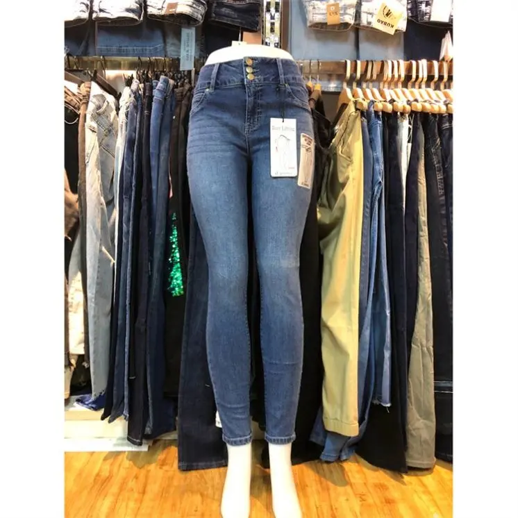 Diseño de moda negro stock al por mayor de cintura alta Mujer uase jeans Nuevo producto Trendy Jeans Butt Lift granel stock jeans al por mayor