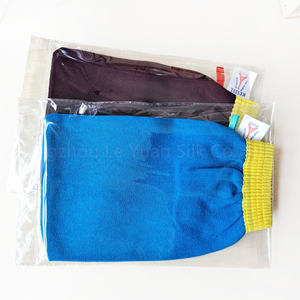 قفازات مطاطية OEM لتقشير الجلد بتصميم خاص بقماش خشن قفازات حمام حمام المغربي لوفه مع ملصق - Product Image 6