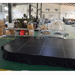 Escenario plegable de montaje rápido para interiores y exteriores, escenario portátil para eventos. - Product Image 1