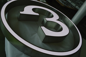 3D trong nhà/ngoài trời Backlit kinh doanh signage LED nguồn ánh sáng treo tường Logo văn phòng kênh thư ký Board - Product Image 5