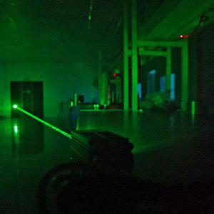 Mô-đun Laser Chấm Xanh 12V Tập Trung Công Suất Cao 520nm Với Quạt Làm Mát 80MW 135MW 300MW 600MW 800MW 1W (Có Bộ Chuyển Đổi & Giá Đỡ) - Product Image 6