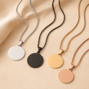 Colgante Redondo Personalizado de Acero Inoxidable con Baño de Oro PVD, Accesorios Negros en Forma de Círculo para la Fabricación de Joyas - Product Image 1