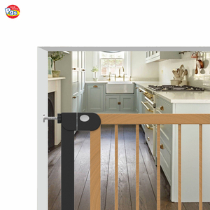 Fournitures pour animaux de compagnie Garde-corps de porte en bois encadré Barrière de porte à pression non perforée Accessoires pour animaux de compagnie Barrière de sécurité en métal - Product Image 6