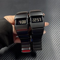 Jam Tangan Pasangan Desain Kreatif Berkualitas Tinggi Tahan Air untuk Pria dengan Tali Baja Tahan Karat Bercahaya Jam Tangan Elektronik Wanita