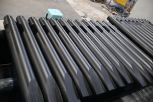 قطع غيار حفارات <span class=keywords><strong>JCB</strong></span> قواطع هيدروليكية 68 أداة إنشاء من نوع إسفين 40cr/42CRM - Product Image 4