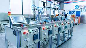 Knx pengendali Plc Chu361awk saklar pengaman tugas berat asli Warehouse pengendali pemrograman Plc - Product Image 4