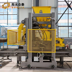 Macchina Automatica <span class=keywords><strong>QT12</strong></span>-<span class=keywords><strong>15</strong></span> per la Produzione di Blocchi Cavi in Calcestruzzo per Piccole Imprese - Product Image 1