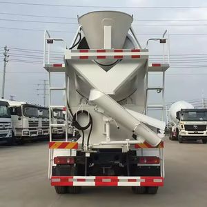 รถผสมคอนกรีต SINOTRUK HOWO TX มือสอง สภาพดี 8x4 12CBM ผลิตที่ซานตง น้ำหนัก 6001-14000 กก. - Product Image 4