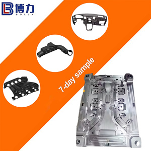 Produzione di Massa di Alloggiamenti in Plastica per Spine di Ricarica Auto con Stampaggio a Iniezione e Apertura Rapida dello Stampo - Product Image 1