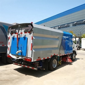 Camión barredor de calles tipo furgoneta Dongfeng 4x2 de alta eficiencia con motor - Product Image 1