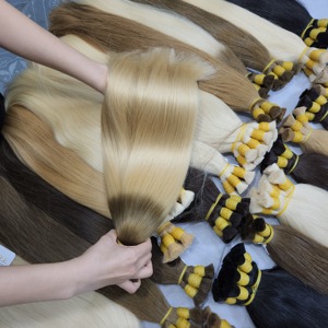 Cabello natural negro para mujer y cabello a todo color Extensiones de cabello alineadas con cutícula virgen a granel Extensiones humanas 100 - Product Image 1