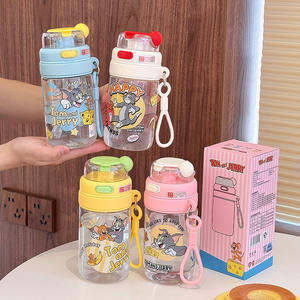 Botella de agua de plástico Tom y Jerry para niños de 500 ml con pajita y asa, diseño de dibujos animados, regalo para el regreso a clases - Product Image 5