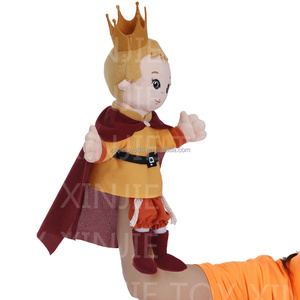 Modello personalizzato di fabbrica a forma di figura di marionetta a mano morbida forma di pupazzi a mano pupazzi personalizzati personaggio peluche a mano marionetta - Product Image 4