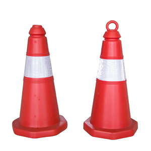 Özelleştirilmiş ucuz PE kaldırma halkası işareti varil anti-çarpışma reklam yansıtıcı trafik konisi - Product Image 1